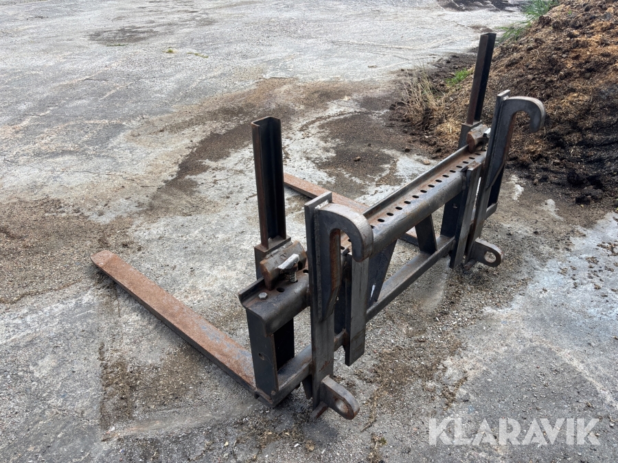 Pallgafflar med Stora BM fäste