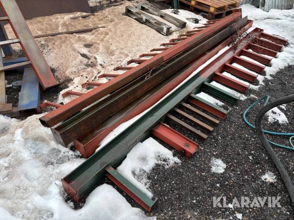 Materialställ - 3 par