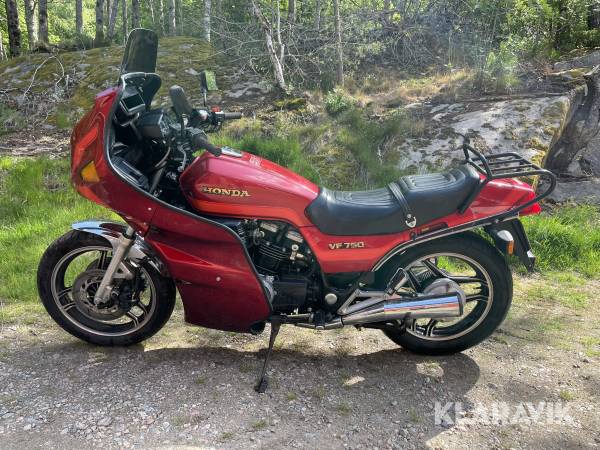 Motorcykel Honda VF750S