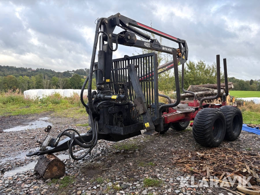 Skogskärra Mowi 1250/WD med radiostyrning och robsondrift