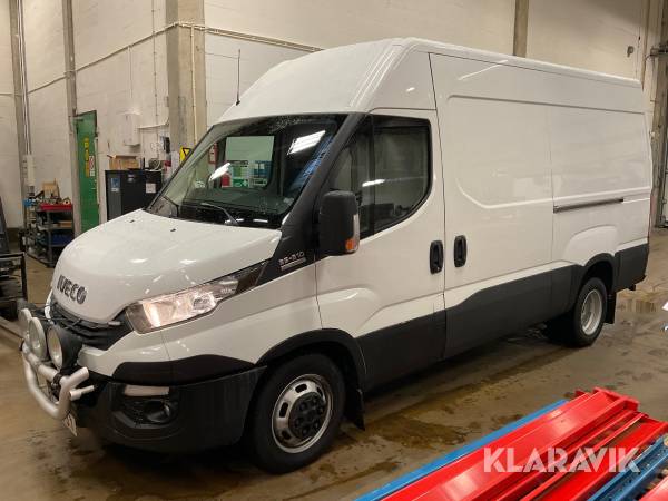 Skåpbil Iveco Daily 35-210 Hi-Matic