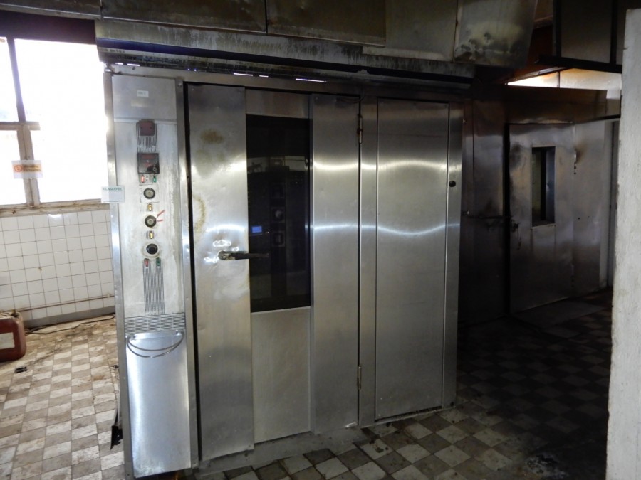 2 st Stickugn / bageri