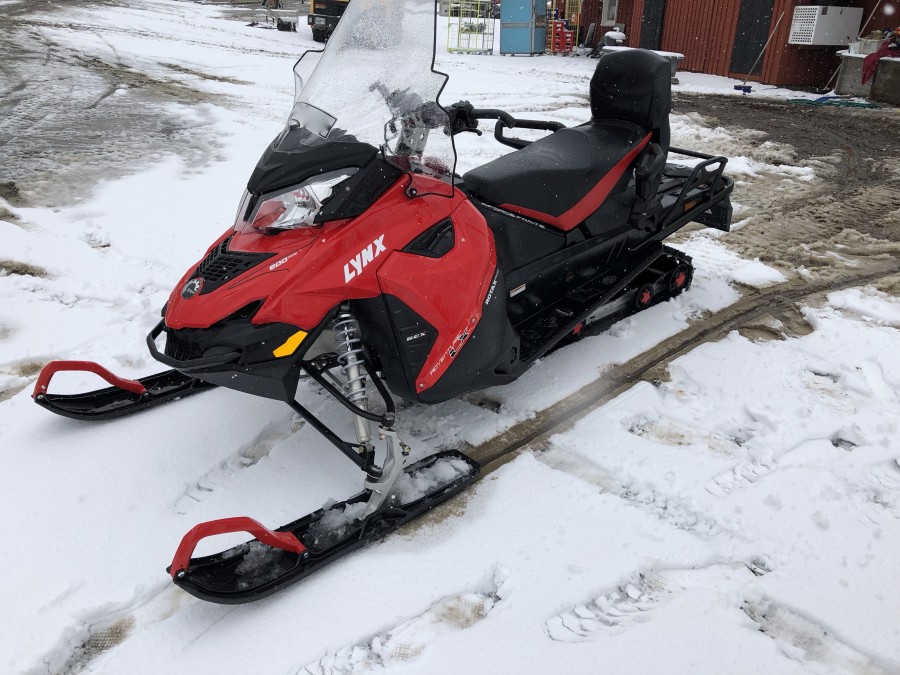 Snöskoter Lynx Adventure LX 600 ACE 