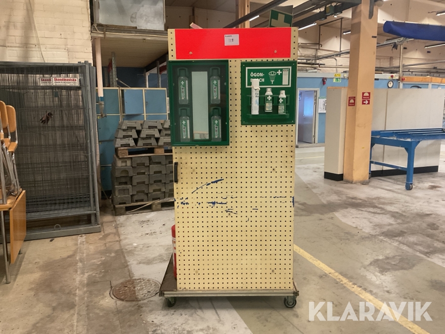 1:a hjälpen station