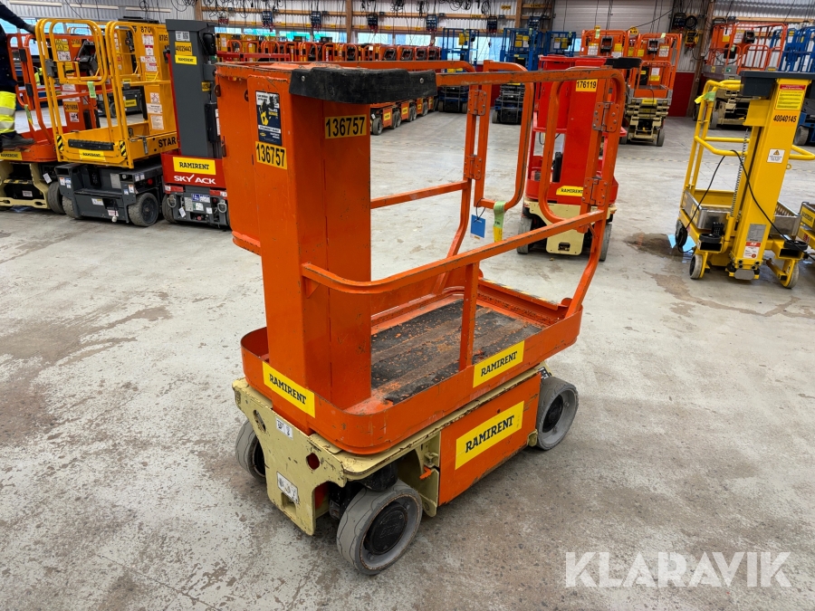 Pelarlift JLG 1230ES