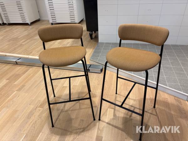 Barstolar &Tradition Pavilion AV15