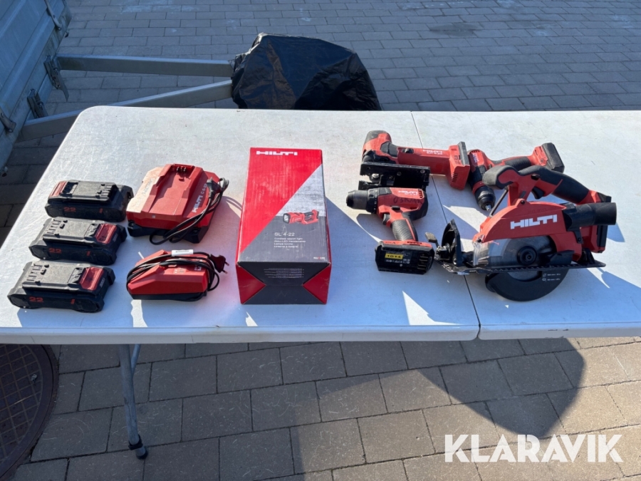 Handmaskiner Hilti Nuron 4 maskiner med lampa, 1 st batteri och laddare