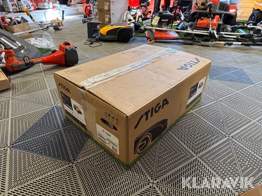Robotgräsklippare Stiga G1200