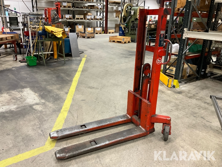 Höglyftande palldragare BT BTSV 800H/1