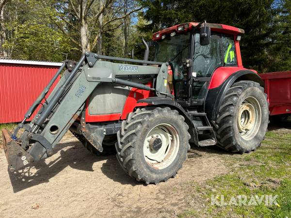 Traktor Valtra M120e