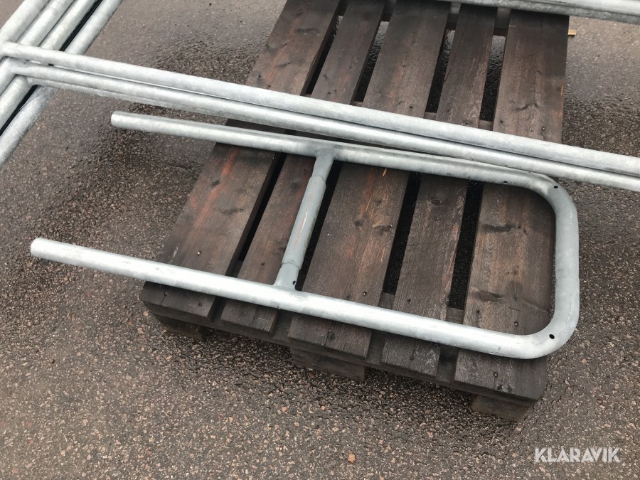 Klaravik Auktioner | Galvat Räcke