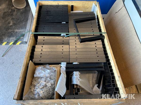 Hyllkonsol ca 210 st