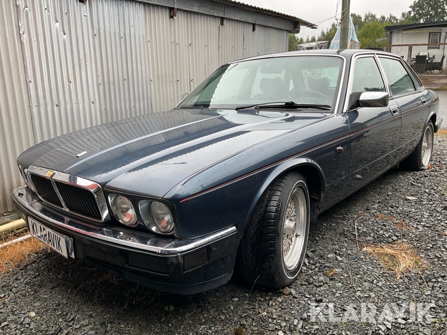 Jaguar XJ 4.0