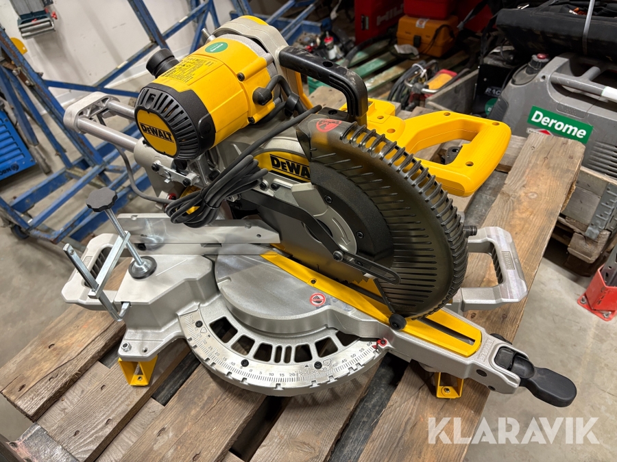Kap & Geringssåg Dewalt DWS727-QS Ny