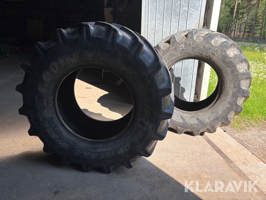 Framdäck Goodyear 600/65R28 för dubbelmontage 2 st