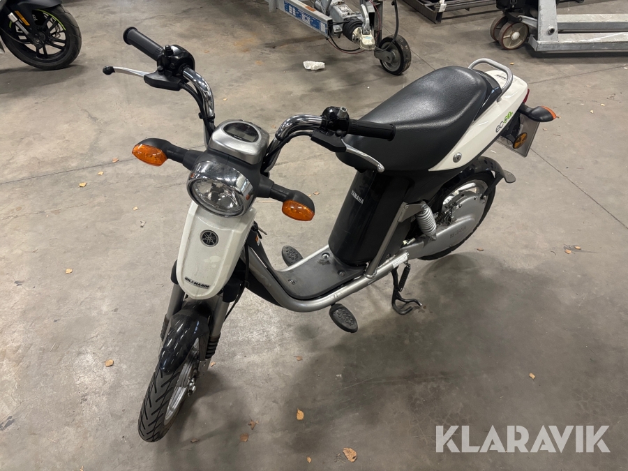 Moped Yamaha EC03