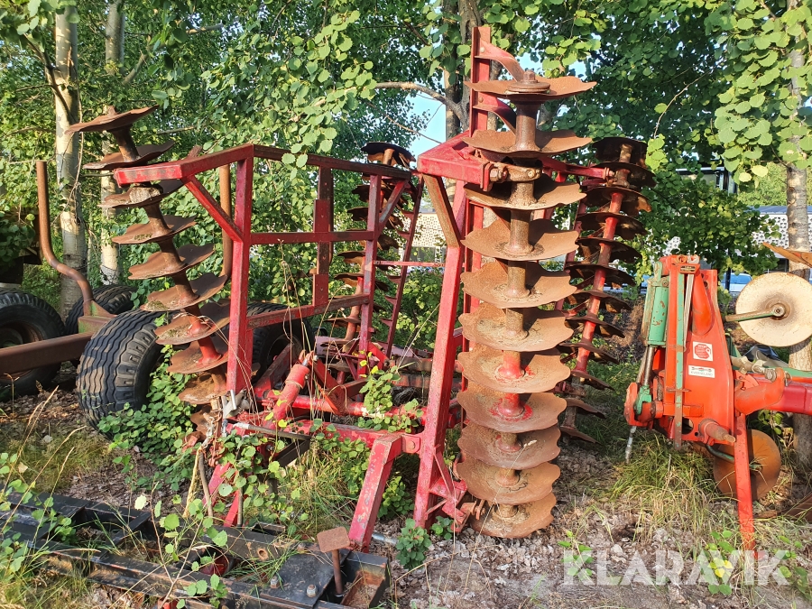 Tallriksredskap Lilla Harrie 48 tallrikar