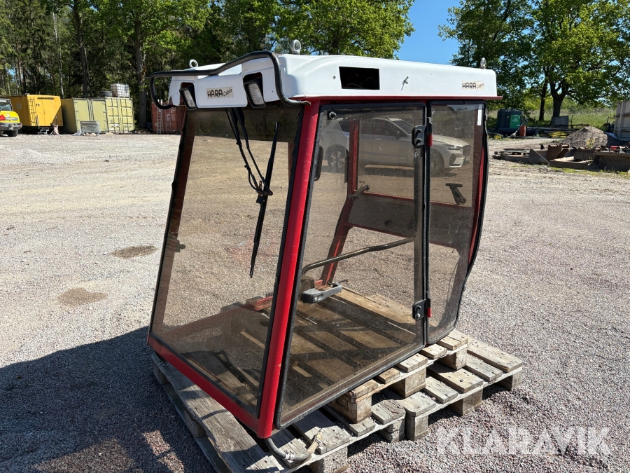 Hytt till åkgräsklippare Hara Cabin