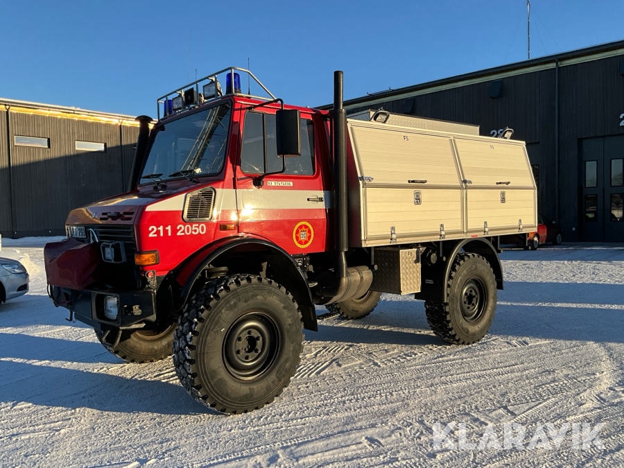Terrängbil Unimog U 1550L 4X4