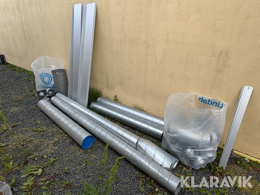 Diverse ventilationsrör och plåtdetaljer Lindab