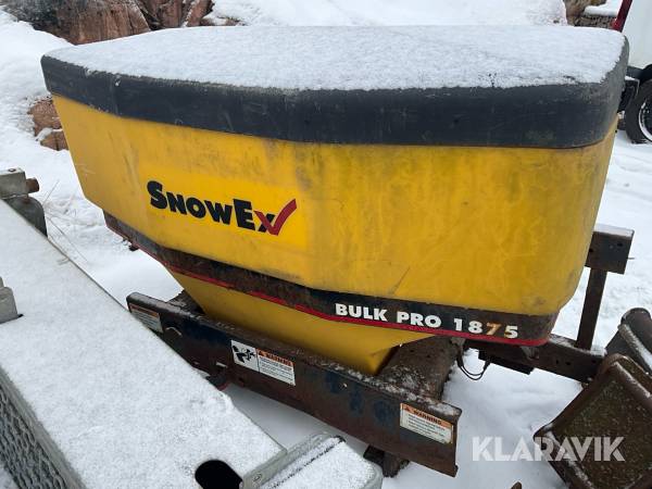 Sandspridare Snowex Bulk Pro 1875