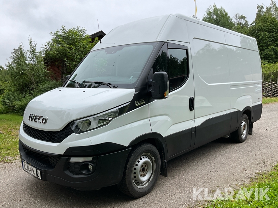 Handikappanpassad skåpbil Iveco Daily 35-130 automat