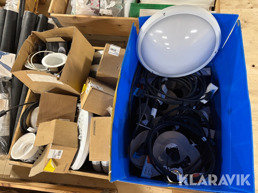 LED-spotligts & plafonder bla Fagerhult, Osram & iGuzzini