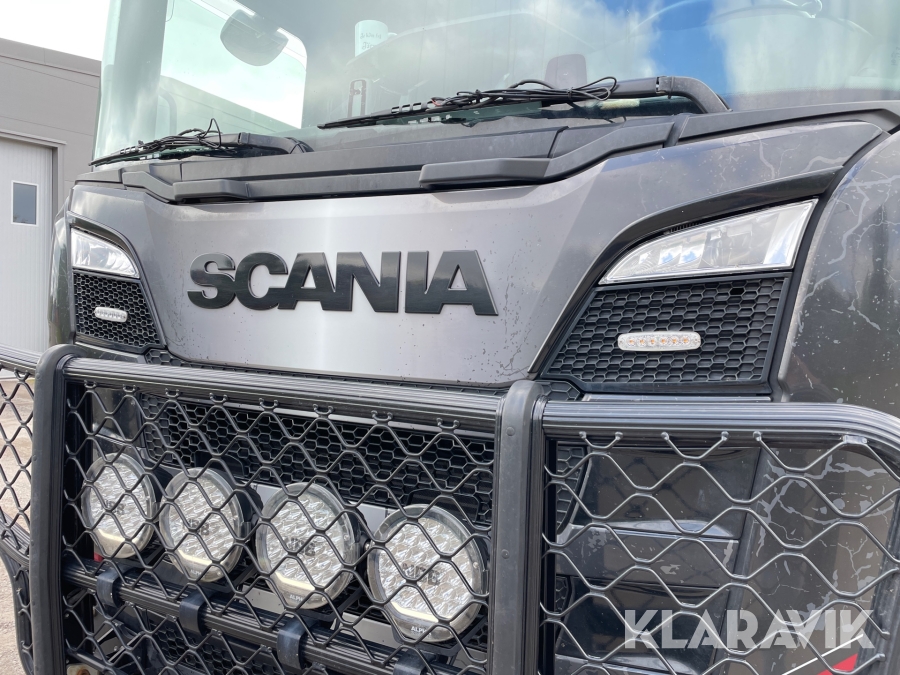Timmerekipage Scania R650 med släp Kilafors