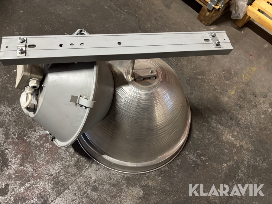 Industrilampor iValo S/M-400W-E40 5st pallar