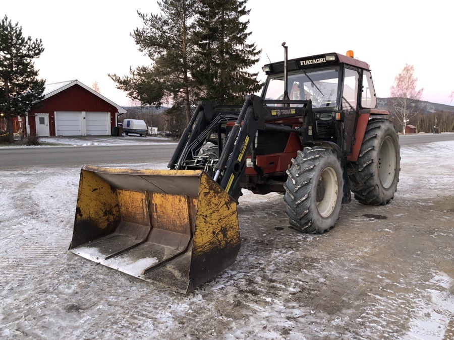 Traktor Fiat 72-94 DT