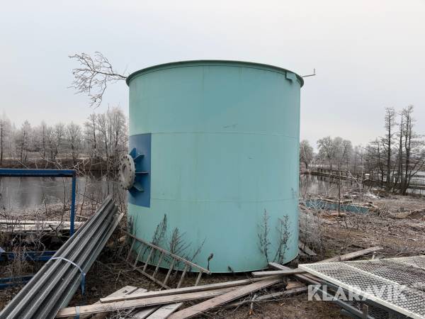 Vattentank med öppningsbar topp, 30 m³