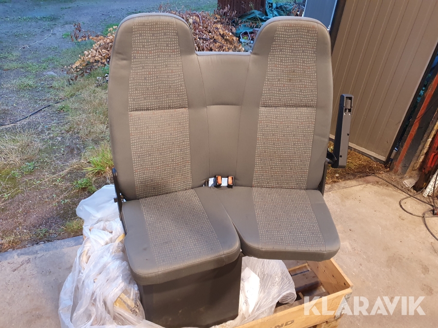 Dubbelsäte till lastbil Volvo ISRI