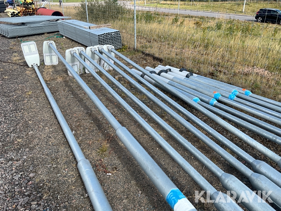 Belysningsstolpar 11 + 2 st Strihl LED