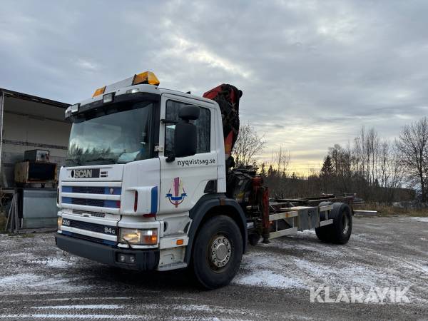 Kranbil Scania 94G 220 med fjärrstyrning