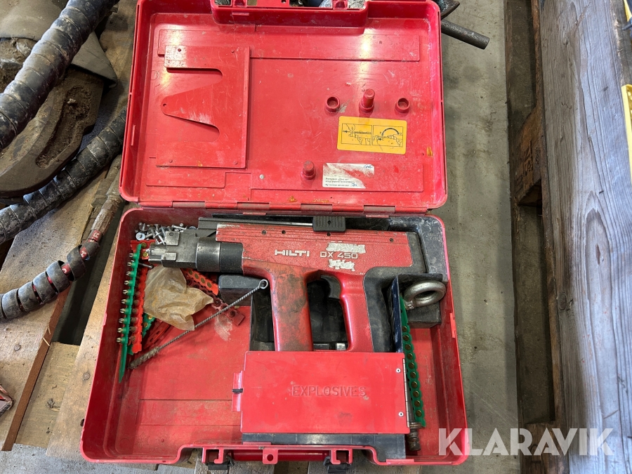 Spikpistol Hilti DX 450