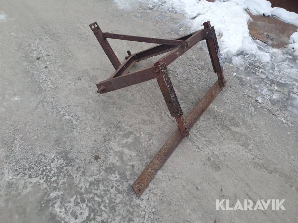 Bakblad till mindre traktor