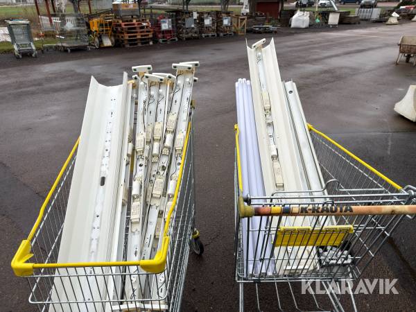 Lysrörsarmaturer 9st