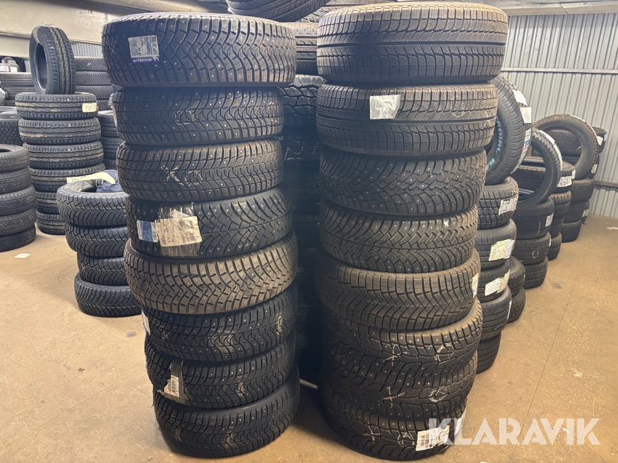 Diverse vinterdäck 16st