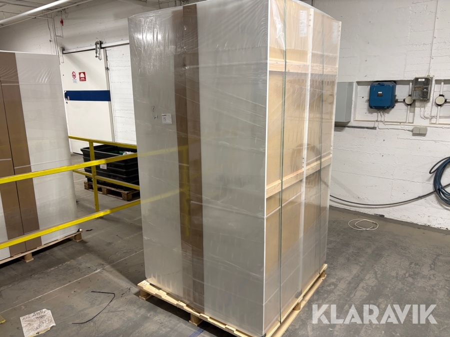 Högskåp Marbodal 1st pall