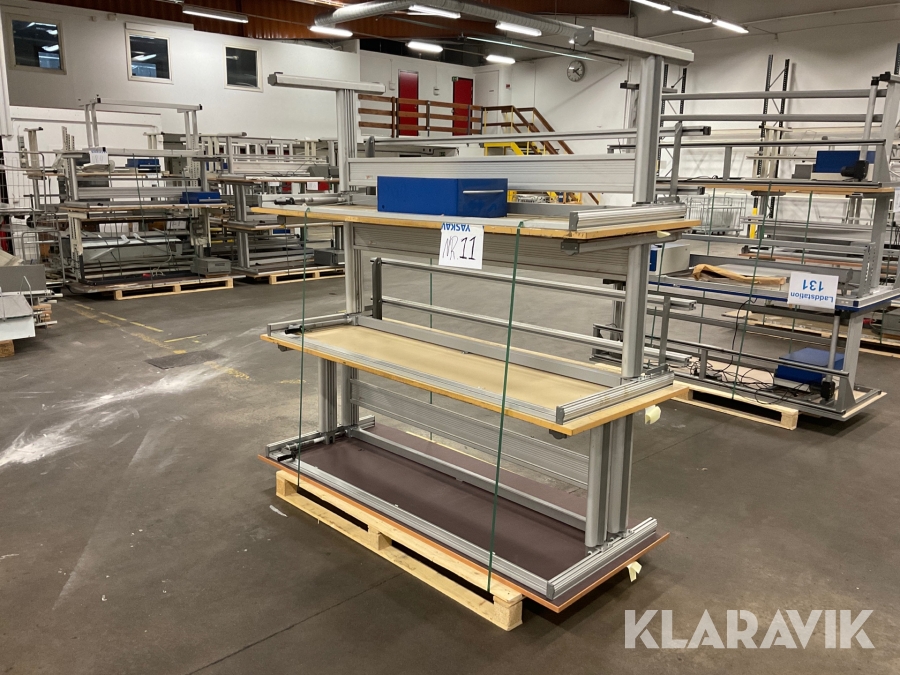 Packbord / Arbetsbord   höj och sänkbar 3st