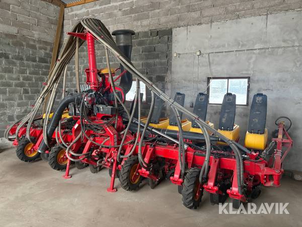 Majs och raps-såmaskin Väderstad Tempo V12