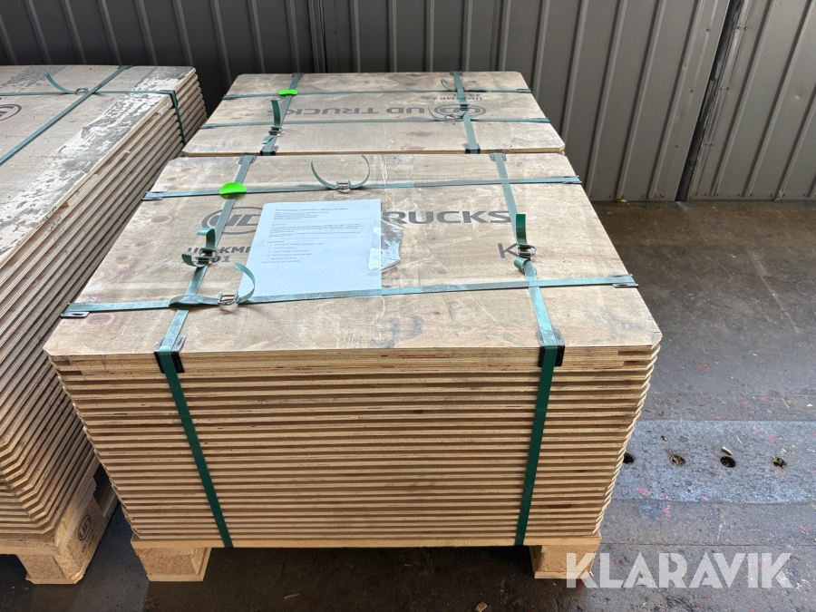 Halvpallslock UD Trucks UD-KMP72