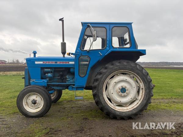 Traktor Ford 5000