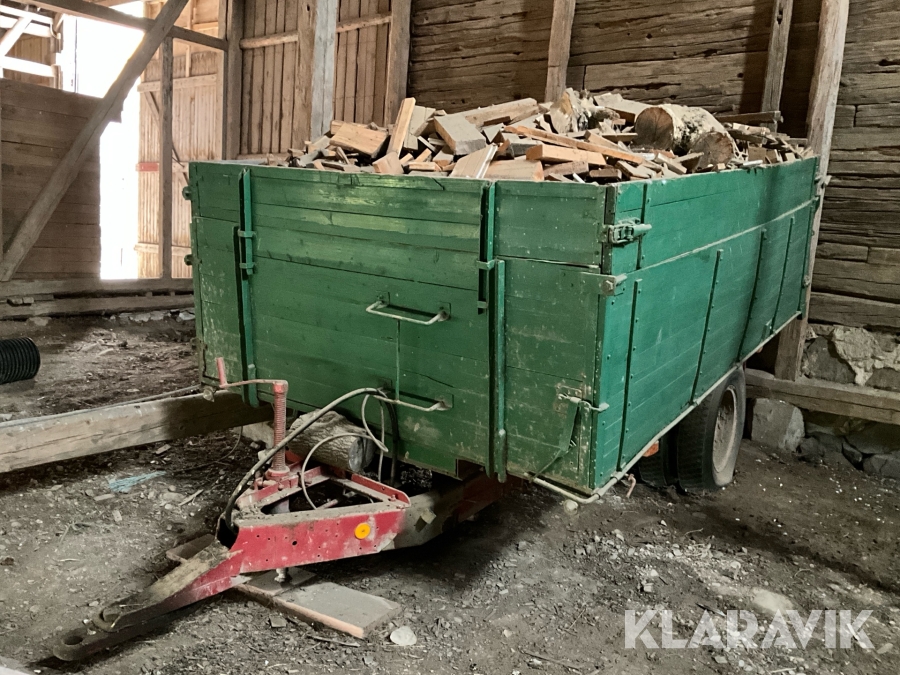 Spannmålsvagn med tipp och ved