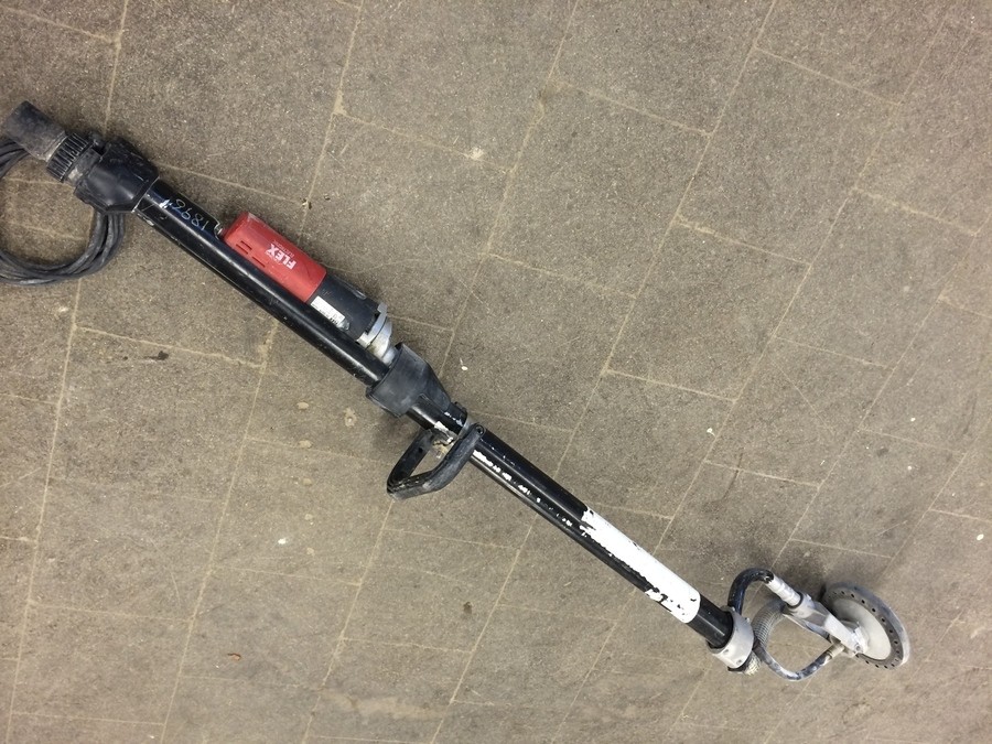 Handstyrd långslipmaskin Betong Giraff