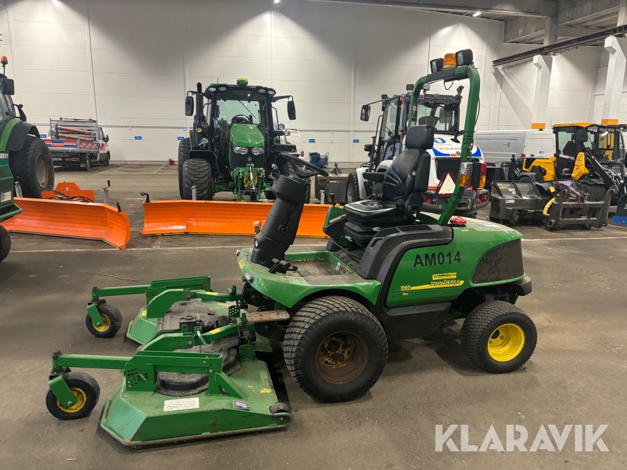 Åkgräsklippare John Deere F 1400 med. snöblad