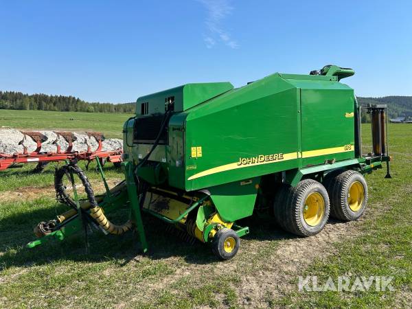 Balpress John Deere 678