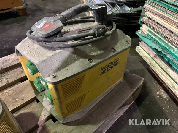 Omformare Wacker Neuson FUH70/4/042