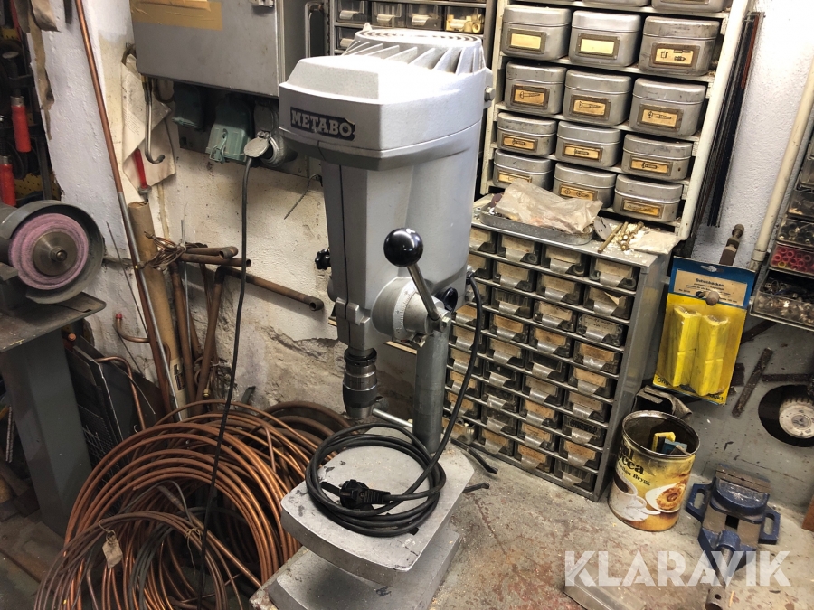 Bänkpelarborrmaskin Metabo