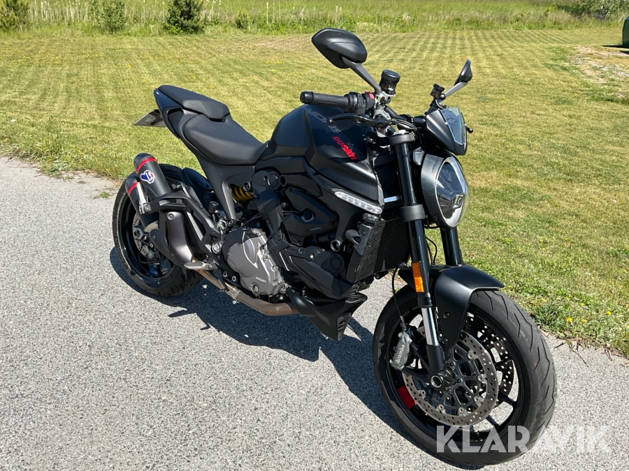 Motorcykel Ducati Monster 950 plus